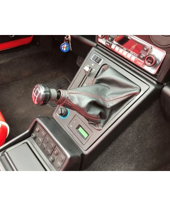 Alfa Romeo Duetto transmisión negro