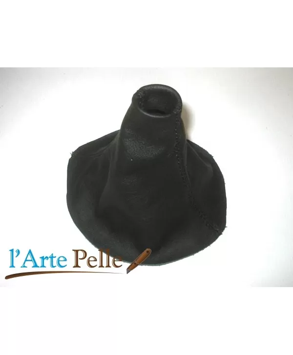 Audi TT - customised black gear shift gaiter
