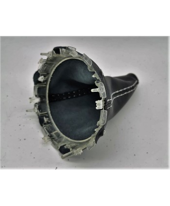 copy of Mini first in the series from 2001 to 2007, cap gear lever color English