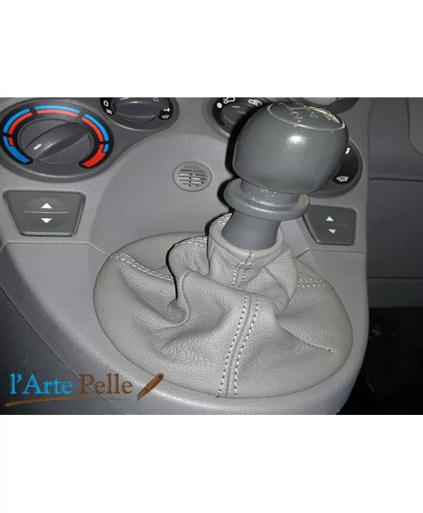 Fiat Panda-vuelta gris