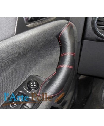 Alfa Romeo 147 5 portes couverture de poignée en cuir noir et coutures rouges