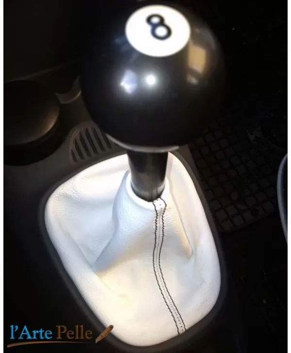 soufflet de levier de vitesse en vrai cuir blanc Peugeot 107
