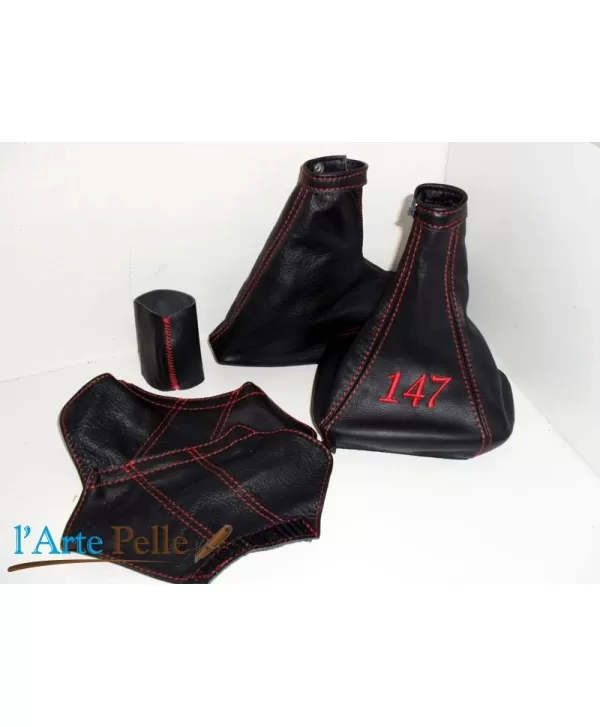Kit Cuffia cambio, freno, maniglie, pomello Alfa Romeo147 vera pelle