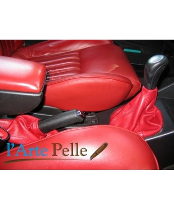 Alfa Romeo 147 - soufflet de levier de vitesse et frein à main rouges