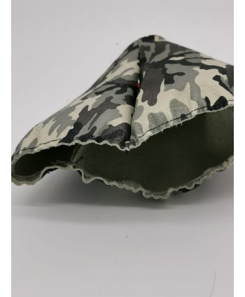 gear shift gaiter coverJeep Renegade in skin camouflage